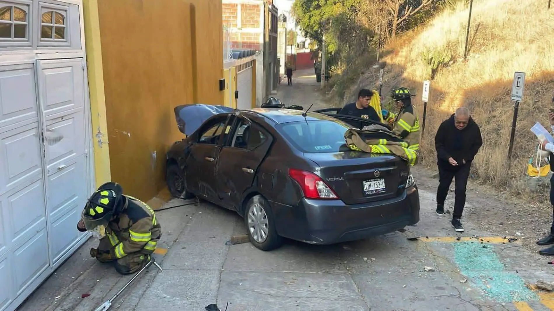 GUANAJUATO- MADRE E HIJOS SUFREN APARATOSO ACCIDENTE 2